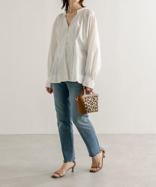 PAPILLONNER(パピヨネ)の「ジャガードミニショルダーバッグ/PAPILLONNER/パピヨネ(ショルダーバッグ・レディース・ブラック/キャメル・FREE)」の5枚目の写真