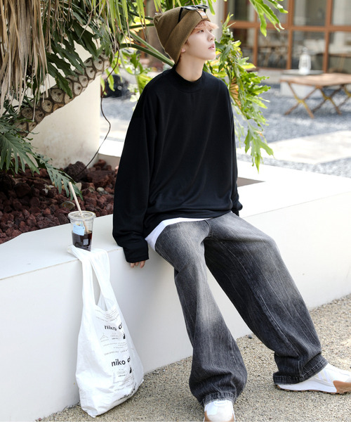 neos(ネオス)の「【neos -addictive design-】ルーズシルエット モックネック ポンチ ロングスリーブ Tシャツ(Tシャツ/カットソー・メンズ・ホワイト/チャコールグレー/ブラック/ネイビー/ブラウン/ブルーグレー/ワインレッド/杢グレー/グリーン/ベージュ・MEDIUM/LARGE)」の16枚目の写真