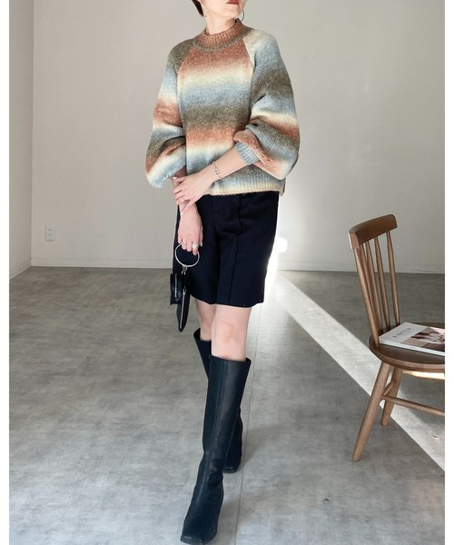 She's Closet（シーズクローゼット）の「モヘアタッチボリュームスリーブショート丈グラデーションニット（ニット/セーター・レディース・グリーン×オレンジ/マスタード/オレンジ・FREE）」の4枚目の写真