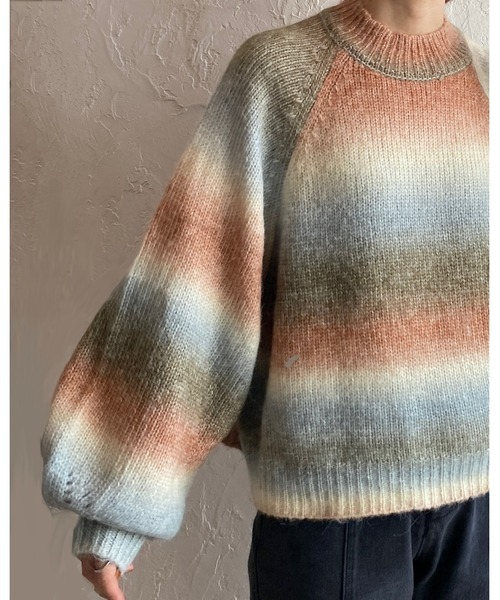 She's Closet（シーズクローゼット）の「モヘアタッチボリュームスリーブショート丈グラデーションニット（ニット/セーター・レディース・グリーン×オレンジ/マスタード/オレンジ・FREE）」の18枚目の写真