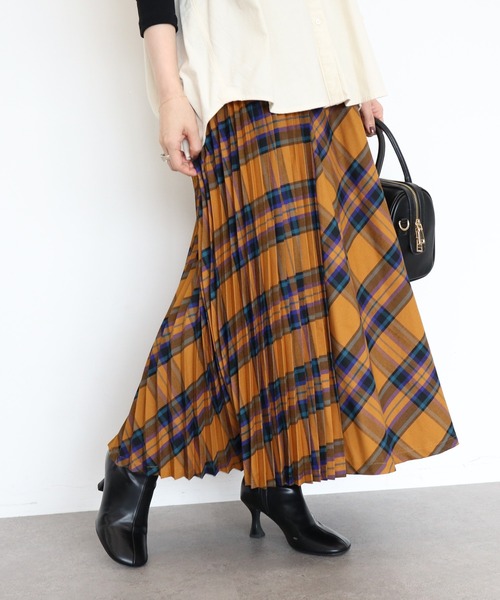AMERICAN HOLIC（アメリカンホリック）の「Checkプリーツスカート（スカート・レディース・イエロー系その他/ベージュ系その他4/ブルー系その他5/チェック/グリーン系その他5・L/M）」の4枚目の写真