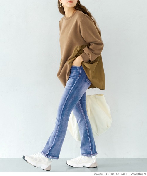 coca（coca）（コカ）の「起毛デニムフレアパンツ（デニムパンツ・レディース・ブルー・S/M/L）」の16枚目の写真