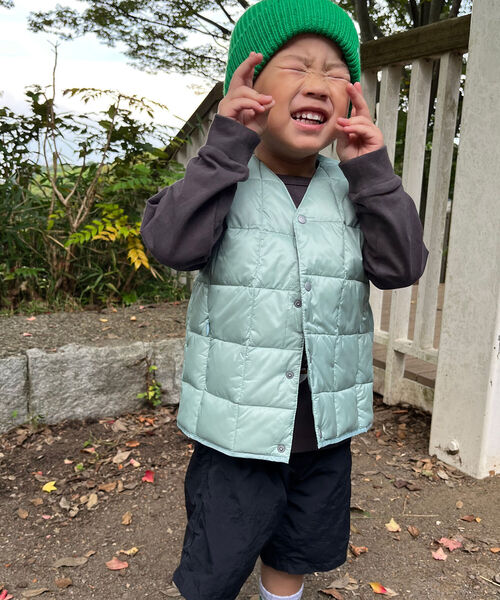 TAION（タイオン）の「◇【WEB限定】【TAION/タイオン】キッズ Vネックインナーダウンベスト（ダウンベスト・キッズ・ブラック/ベージュ/ミント/ラベンダー・110/120/140/130）」の16枚目の写真
