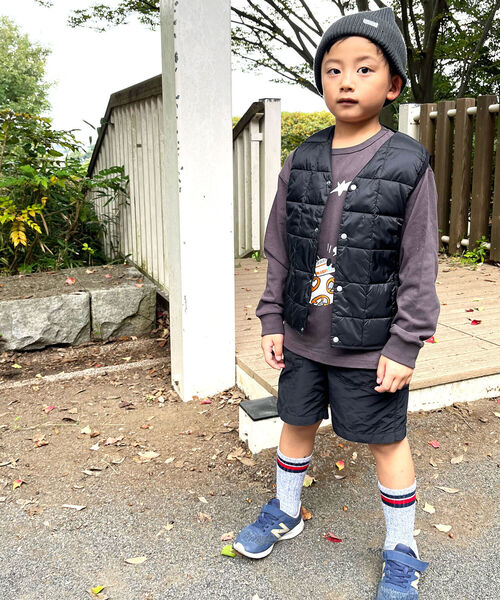 TAION（タイオン）の「◇【WEB限定】【TAION/タイオン】キッズ Vネックインナーダウンベスト（ダウンベスト・キッズ・ブラック/ベージュ/ミント/ラベンダー・110/120/140/130）」の19枚目の写真