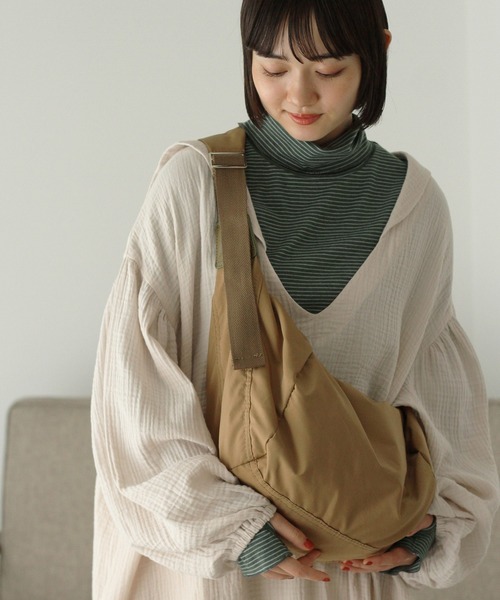 Crisp（クリスプ）の「タートルボーダーTシャツ（Tシャツ/カットソー・レディース・グリーン/ピンク/レッド・FREE）」の18枚目の写真