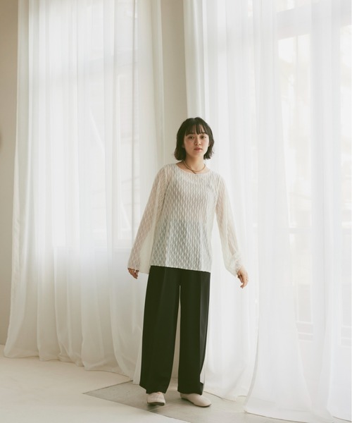 moi tytto（モイテュット）の「ニュアンスシアートップス（Tシャツ/カットソー・レディース・ベージュ/ホワイト/ブラウン・FREE）」の6枚目の写真