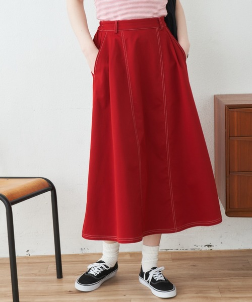 MERLOT(メルロー)の「ステッチ配色ボリュームスカート(スカート・レディース・ブルー/ブラック/レッド・FREE)」の3枚目の写真