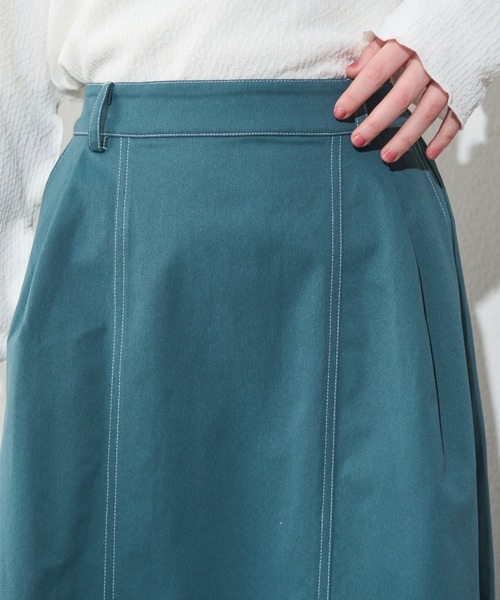 MERLOT(メルロー)の「ステッチ配色ボリュームスカート(スカート・レディース・ブルー/ブラック/レッド・FREE)」の12枚目の写真