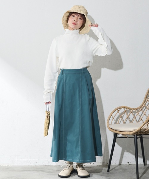 MERLOT(メルロー)の「ステッチ配色ボリュームスカート(スカート・レディース・ブルー/ブラック/レッド・FREE)」の7枚目の写真