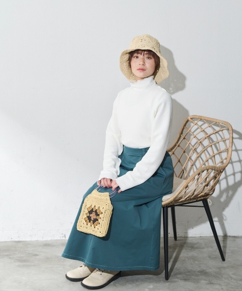 MERLOT(メルロー)の「ステッチ配色ボリュームスカート(スカート・レディース・ブルー/ブラック/レッド・FREE)」の11枚目の写真