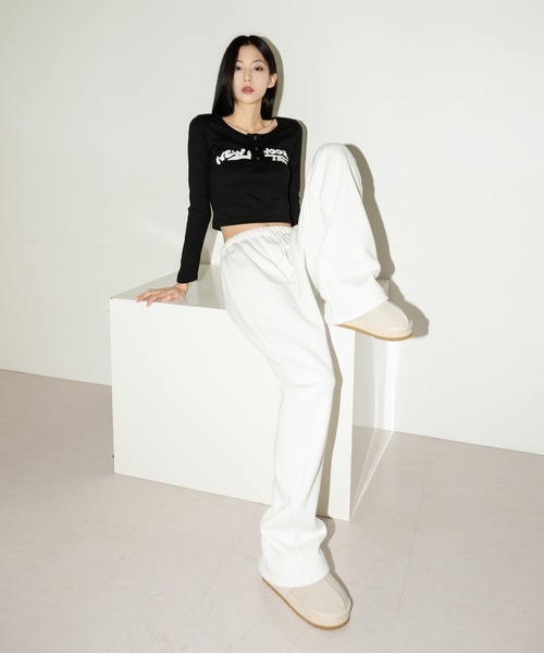 FOLLOWIN（フォロウィン）の「【UNISEX】起毛ワイドウエストゴムコットンパンツ（その他パンツ・レディース・オートミール/グリーン/レッド/ライトグレー/ブラウン/ブラック/アイボリー/グレー・FREE）」の20枚目の写真