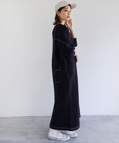 andme(アンドミー)の「裏起毛配色ステッチ長袖スウェットワンピース(ワンピース・レディース・ホワイト/チャコールグレー/ブラック/ネイビー/ブラウン/ブルー/アイボリー/グレー系その他・M)」の9枚目の写真