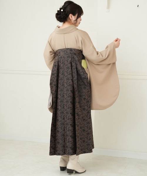 utatane（ウタタネ）の「袴セット utatane ちりめん（着物）」 - WEAR