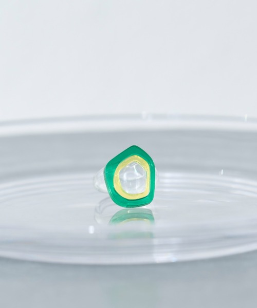 MERLOT(メルロー)の「クリアカラーリング(リング・レディース・ブルー/イエロー/グリーン・FREE)」の2枚目の写真