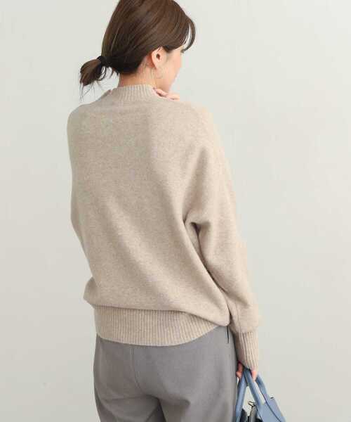 URBAN RESEARCH DOORS（アーバンリサーチドアーズ）の「ハイネックモチモチニット（ニット/セーター・レディース・ミント/ベージュ系その他/ブルー/ブラック・MEDIUM）」の11枚目の写真