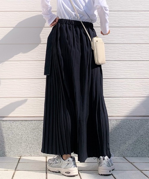 Q（キュー）の「ドッキングアシメデニムスカート（デニムスカート・レディース・ブラック/ネイビー・MEDIUM）」の8枚目の写真