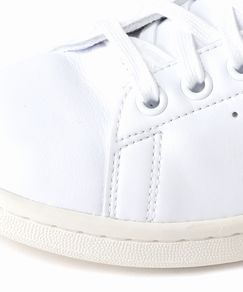 adidas Originals(アディダスオリジナルス)の「《WEB限定》【ADIDAS/アディダス】STAN SMITH FS:スニーカー(スニーカー・レディース・ホワイト・23cm/23.5cm/24cm/24.5cm/25cm)」の3枚目の写真