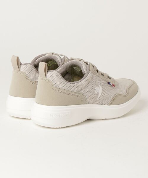 le coq sportif(ルコックスポルティフ)の「ルコックスポルティフ ラ ローヌ / LA RHONE(スニーカー・レディース・ベージュ・24.5cm/25.0cm/23.5cm/24.0cm/23.0cm)」の2枚目の写真