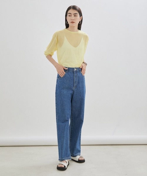 SALON adam et rope'（サロン アダム エ ロペ）の「【WEB限定】シアークルーネックロングTシャツ / 無地・ボーダー（Tシャツ/カットソー・レディース・ホワイト/ピンク/イエロー/ベージュ系その他/ブラック系その他2・FREE）」の6枚目の写真