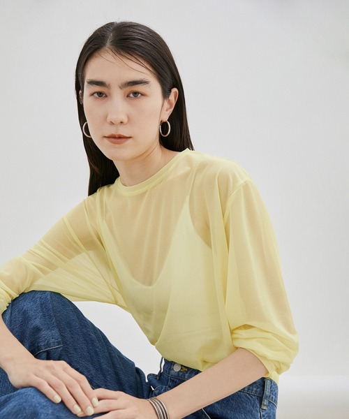 SALON adam et rope'（サロン アダム エ ロペ）の「【WEB限定】シアークルーネックロングTシャツ / 無地・ボーダー（Tシャツ/カットソー・レディース・ホワイト/ピンク/イエロー/ベージュ系その他/ブラック系その他2・FREE）」の7枚目の写真