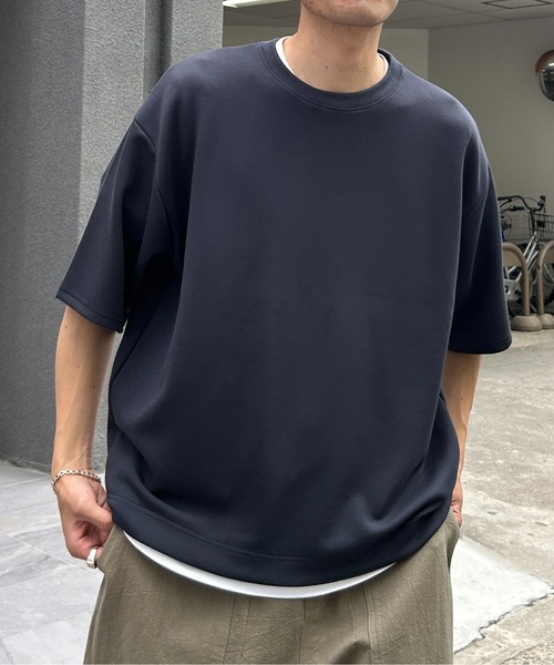 CPCM(シーピーシーエム)の「接触冷感ダンボールT(Tシャツ/カットソー・メンズ・チャコールグレー/ホワイト/グレー/ネイビー/ベージュ/グリーン/ブラック系その他/ホワイト系その他/ボルドー・MEDIUM/LARGE)」の14枚目の写真