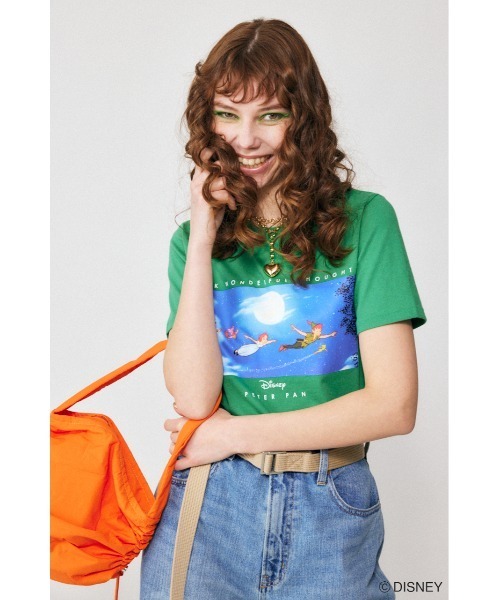 トップス Disney by MOUSSY MD STARRY SKY FLYING T Disney SERIES CREATED by MOUSSY（ディズニーシリーズクリエイ