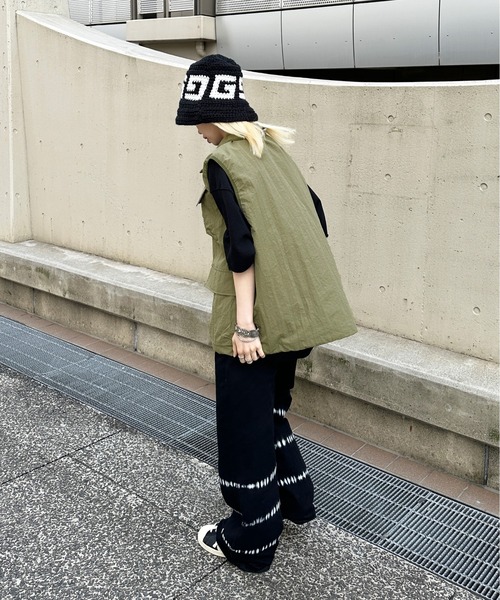 sedacle（セダクル）の「ユーティリティポケットナイロンベスト（ベスト・メンズ・ブラック/カーキ/ベージュ・MEDIUM/LARGE）」の22枚目の写真