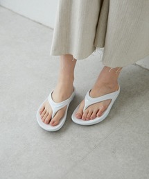 【OOFOS】リカバリーサンダル/Oolala