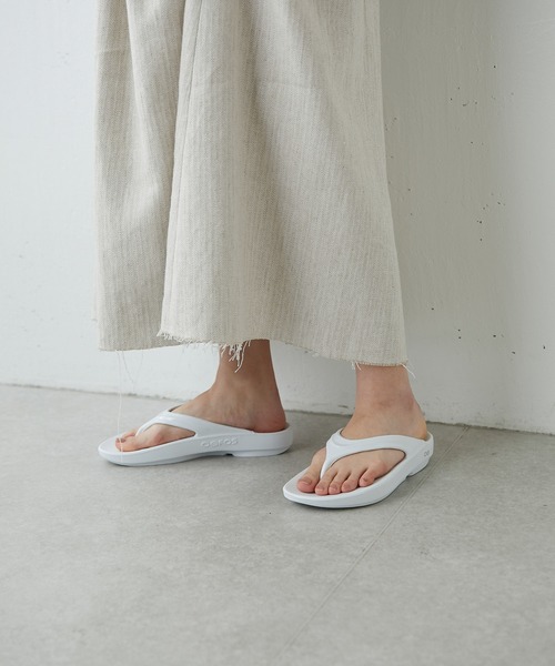 GALLARDAGALANTE（ガリャルダガランテ）の「【OOFOS】リカバリーサンダル/Oolala（サンダル・レディース・ホワイト・6/7/8）」の5枚目の写真