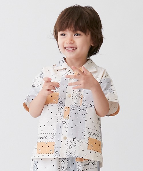 petit main（プティマイン）の「マリン・バンダナ柄開衿シャツ（シャツ/ブラウス・キッズ・ネイビー/レッド/マルチ・100cm/130cm/120cm/90cm/110cm/80ｃｍ）」の2枚目の写真