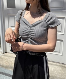胸クシュブラトップ
