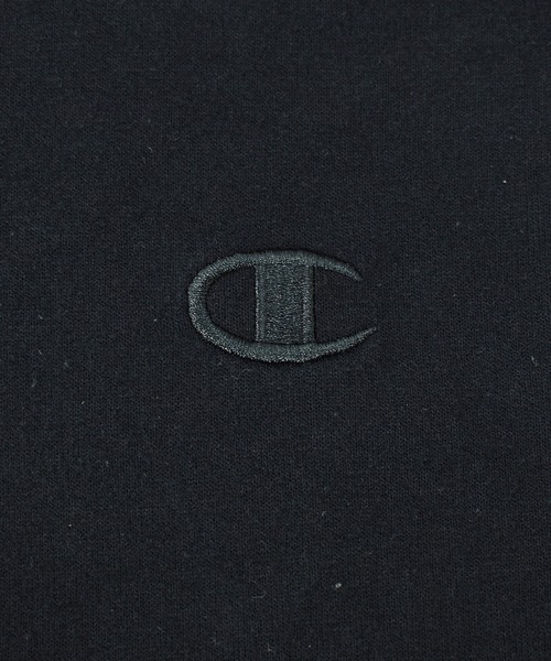 Champion（チャンピオン）の「【ヴィンテージ古着】Champion / チャンピオン ロゴ刺繍 スウェットパーカー（パーカー・メンズ・ブラック・LARGE）」の4枚目の写真