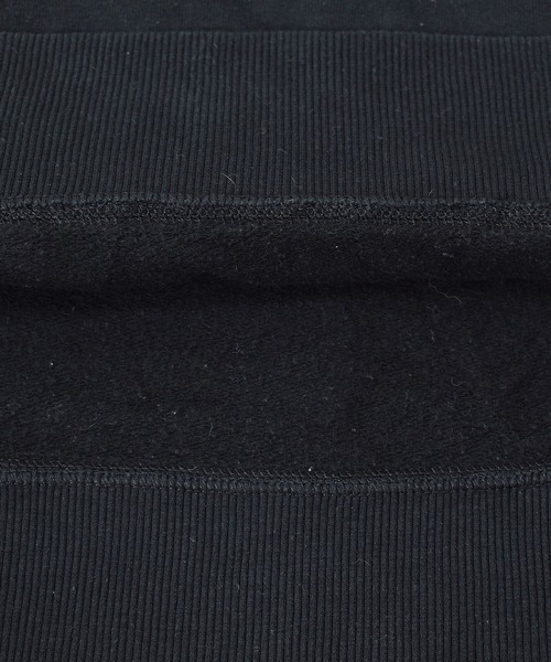 Champion（チャンピオン）の「【ヴィンテージ古着】Champion / チャンピオン ロゴ刺繍 スウェットパーカー（パーカー・メンズ・ブラック・LARGE）」の7枚目の写真