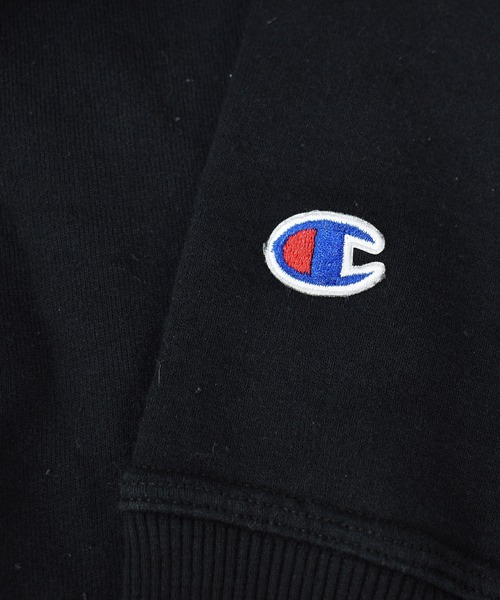 Champion（チャンピオン）の「【ヴィンテージ古着】Champion / チャンピオン ロゴ刺繍 スウェットパーカー（パーカー・メンズ・ブラック・LARGE）」の6枚目の写真