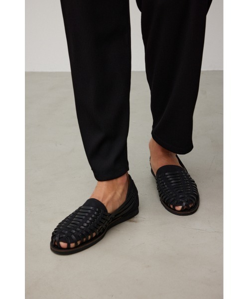 AZUL by moussy（アズールバイマウジー）の「グルカサンダル（サンダル・メンズ・ブラック/キャメル・MEDIUM/LARGE）」の18枚目の写真