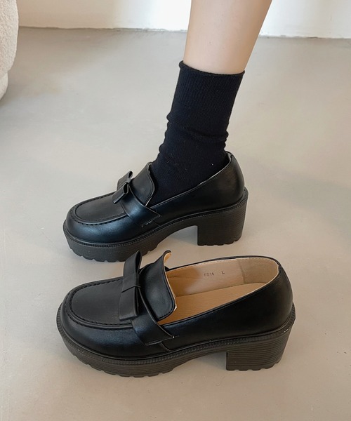 Shoes in Closet(シューズインクローゼット)の「軽量厚底 ヒールアップ やわらか リボン ローファー 6816(ローファー・レディース・ブラック/ブラック系その他/ブラウン・LL/M/L/3L/XS/S)」の16枚目の写真