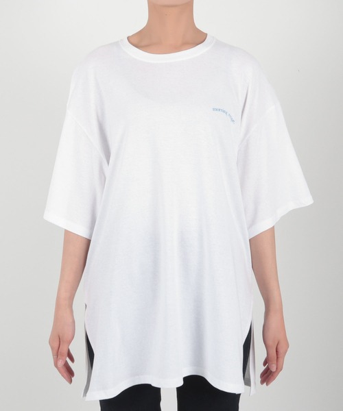 Isn't She?（イズントシー）の「[ SHIORI × Isn't She? ] 前後プリントユニセックスTシャツ（Tシャツ/カットソー・レディース・ピンク/ホワイト/ネイビー・M）」の17枚目の写真