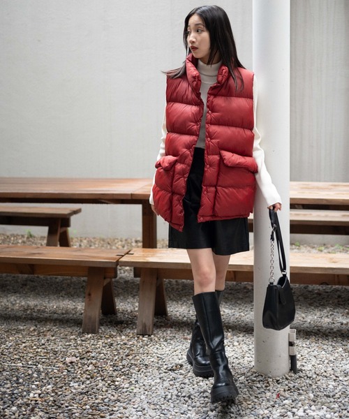 WEGO(ウィゴー)の「WEGO/カラーナイロンパデッドベスト(ダウンベスト・メンズ・イエロー/ブルー/ブラック/ベージュ/ホワイト系その他/ワイン/ダークグリーン/ネイビー・MEDIUM/LARGE)」の20枚目の写真