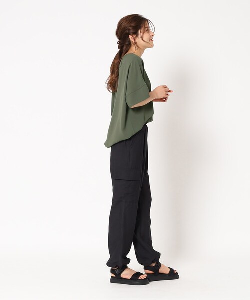 【接触冷感/イージーケア】さらさらぷるんワイドスリーブ裾ゴムブラウス