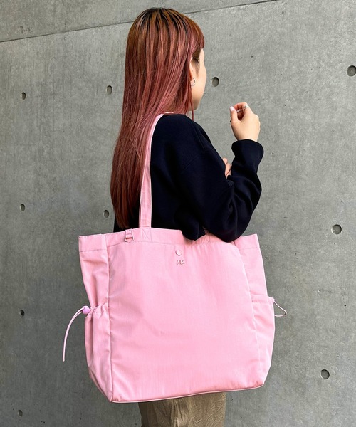 ACCOMMODE（アコモデ）の「ホビーポケットトートバッグ　推し活（トートバッグ・レディース・パープル/イエロー/ピンク/ブラック/グリーン・FREE）」の5枚目の写真