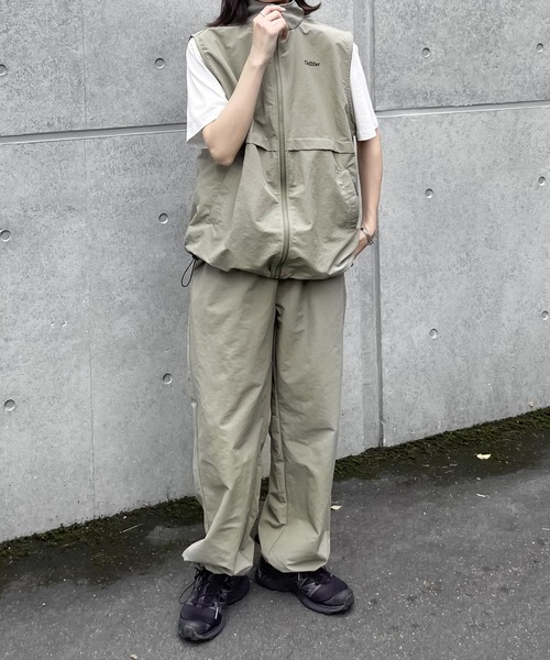 Chillfar（チルファー）の「ナイロンパンツ（その他パンツ・レディース・ブラック/グレイッシュベージュ/ネイビー/グレー・FREE）」の5枚目の写真