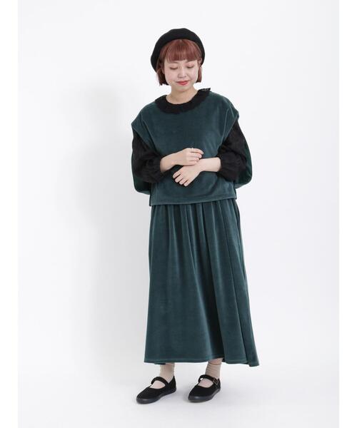 Samansa Mos2（サマンサ モスモス）の「前後着カットベロアベスト（ベスト・レディース・ブラック/ベージュ/グリーン・F）」の16枚目の写真