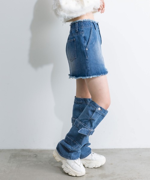 OLIVE des OLIVE（オリーブデオリーブ）の「フリンジデニムミニスカート　1032010140（デニムスカート・レディース・ブルー/ブラック/スミクロ/レオパード・FREE）」の6枚目の写真