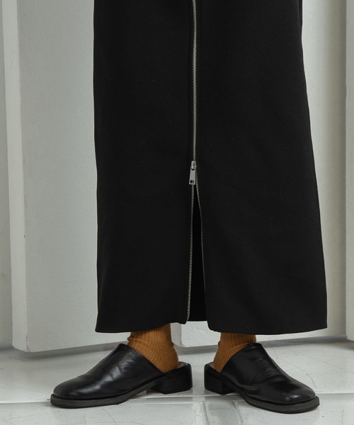 lawgy(ラウジー)の「front zip tight skirt / フロントジップタイトスカート(スカート・レディース・ホワイト/ブラック・FREE)」の8枚目の写真