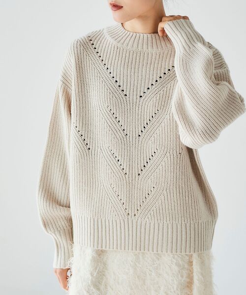 le.coeur blanc(ルクールブラン)の「アイレットラメニットプルオーバー(ニット/セーター・レディース・グレー/アイボリー・38)」の10枚目の写真