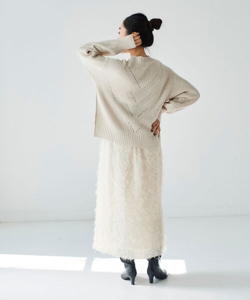 le.coeur blanc(ルクールブラン)の「アイレットラメニットプルオーバー(ニット/セーター・レディース・グレー/アイボリー・38)」の17枚目の写真