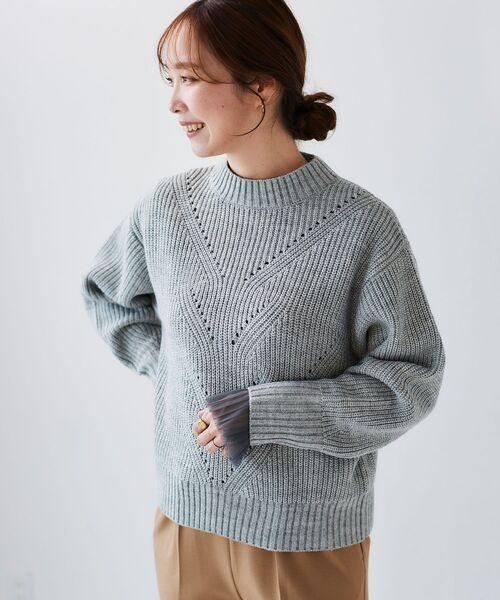 le.coeur blanc(ルクールブラン)の「アイレットラメニットプルオーバー(ニット/セーター・レディース・グレー/アイボリー・38)」の22枚目の写真