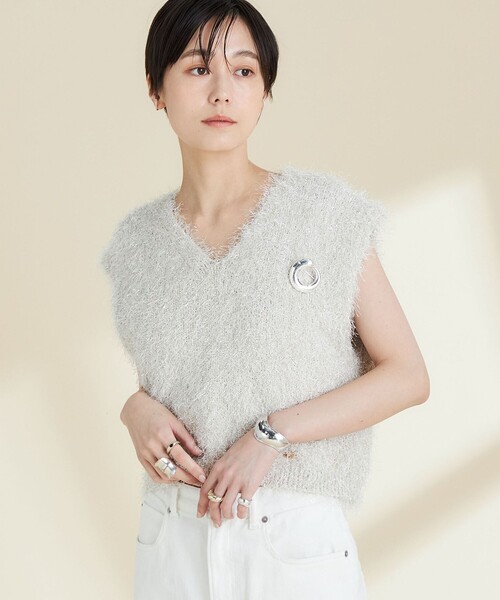 ブルネロクチネリ　モニーレ　ノースリーブ　ベスト　ラメ グリッターラメ ノースリーブ ニットベスト