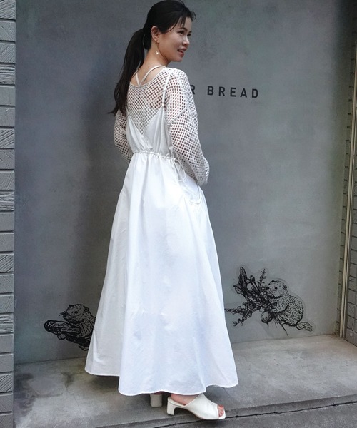 CORNERS(コーナーズ)の「ナイロンギャザーキャミワンピース(ワンピース・レディース・ブラック/オフホワイト/ベージュ・M)」の5枚目の写真