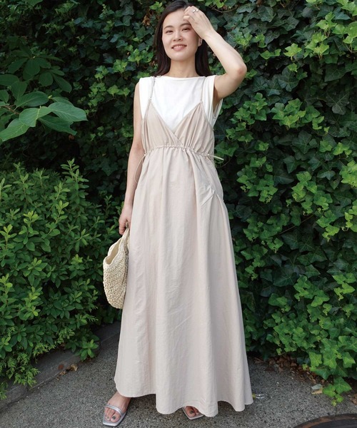 CORNERS(コーナーズ)の「ナイロンギャザーキャミワンピース(ワンピース・レディース・ブラック/オフホワイト/ベージュ・M)」の22枚目の写真